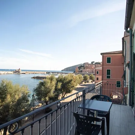 Σπίτι διακοπών Residenza Il Sasso Sul Mare A